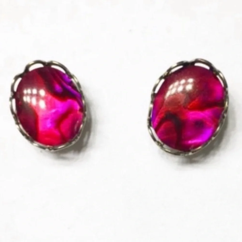 Vintage purple amethyst oval stud earrings
